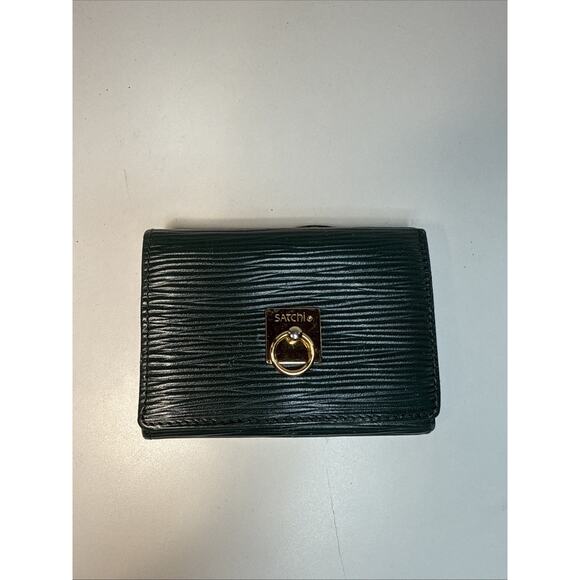 Satchi Genuine Leather Trifold Green Wallet - Picture 1 of 7